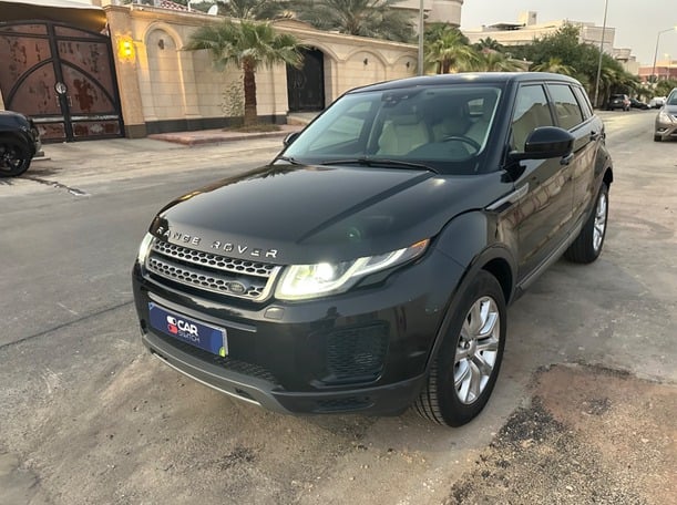 Used 2018 Range Rover Evoque for sale in Riyadh